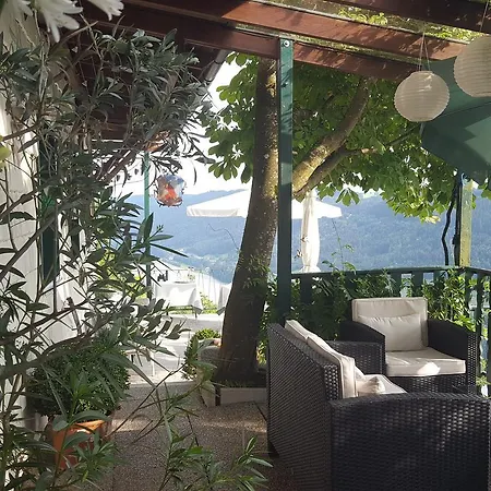 Alojamento de Acomodação e Pequeno-almoço Landhaus Falkner 4*