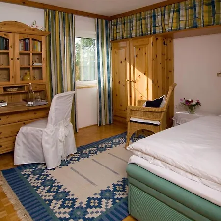 Landhaus Falkner Bed & Breakfast